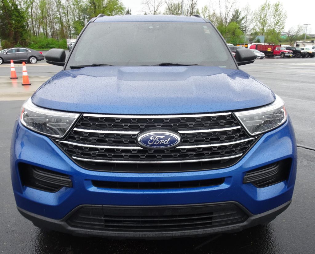 2022 Ford Explorer Image 3
