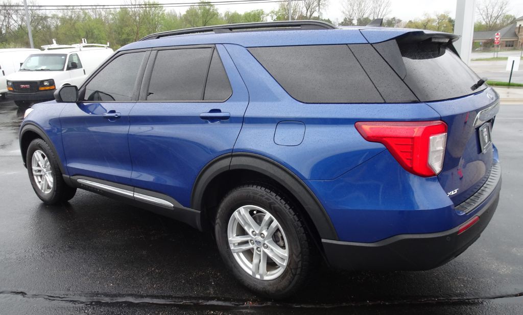 2022 Ford Explorer Image 9