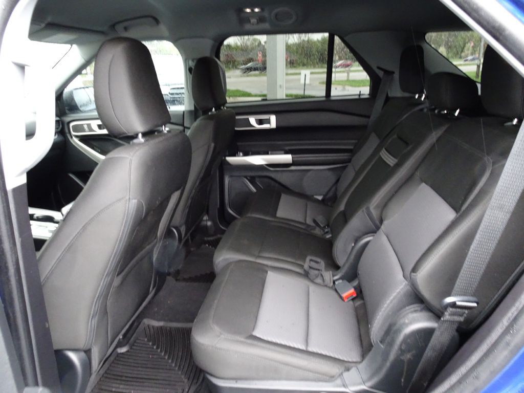 2022 Ford Explorer Image 11