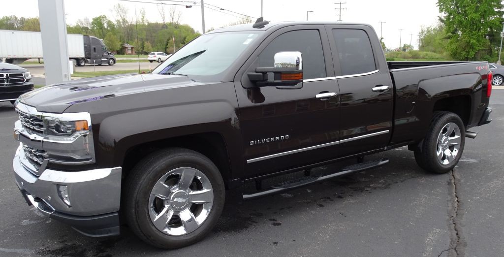 2018 Chevrolet Silverado 1500 Image 2