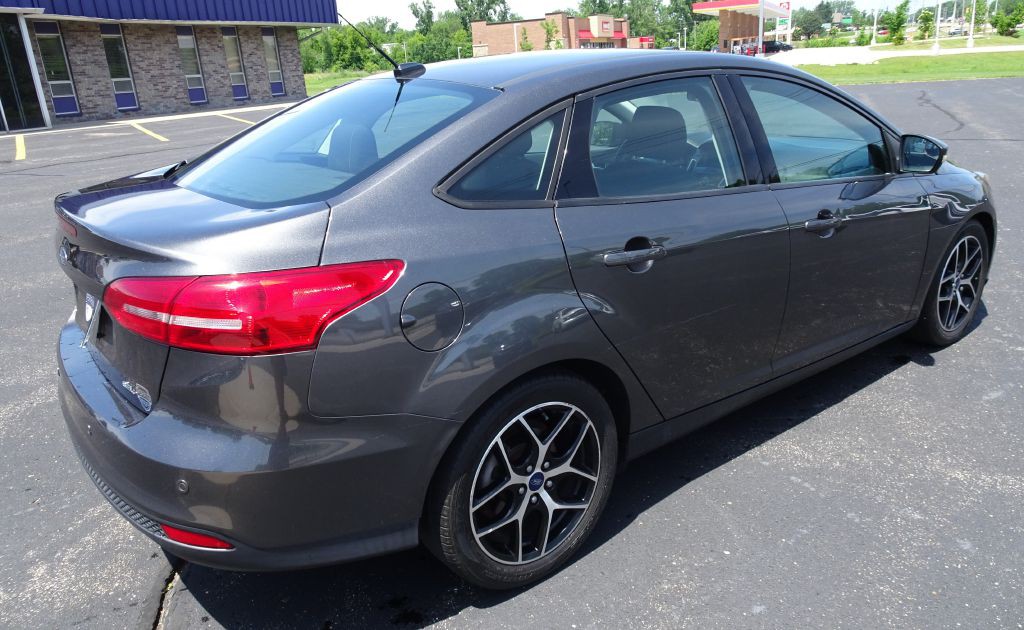 2018 Ford Focus Image 6