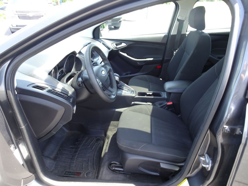 2018 Ford Focus Image 10
