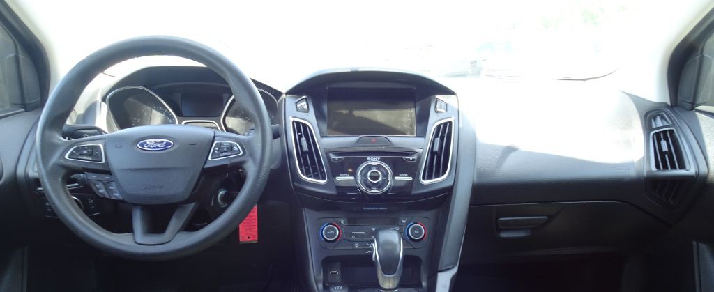 2018 Ford Focus Image 12