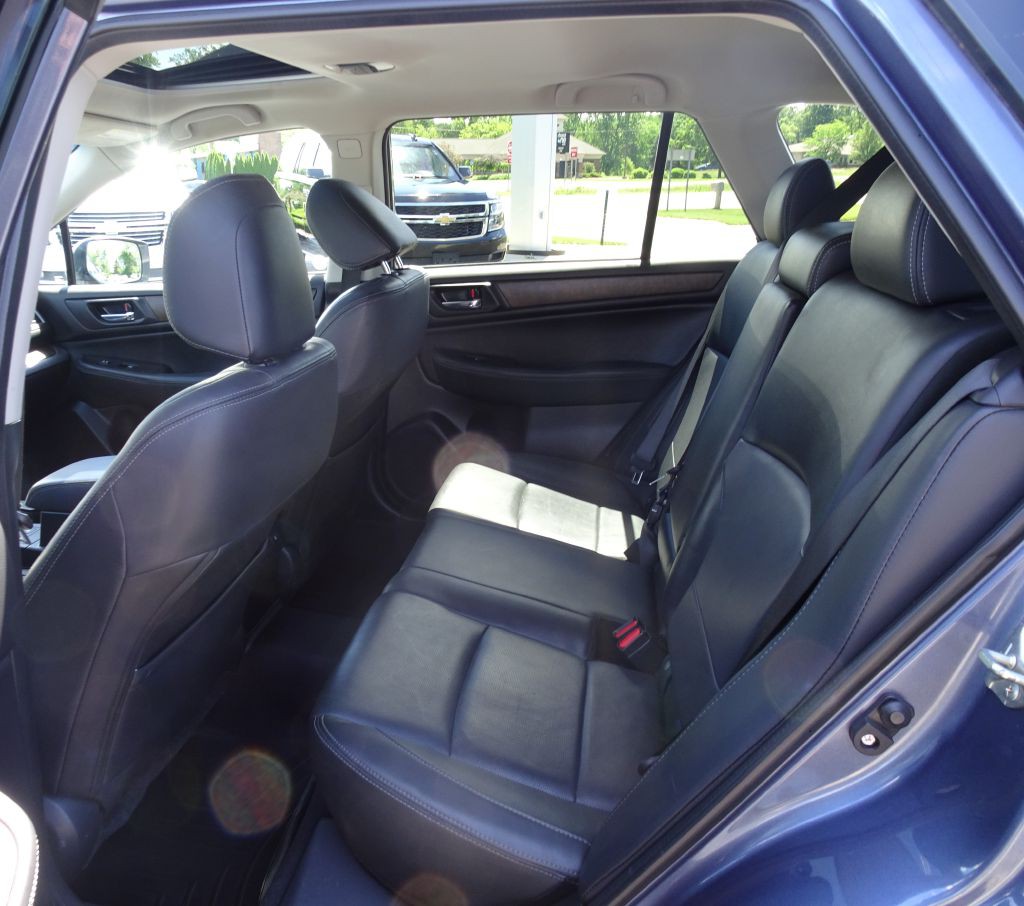 2017 Subaru Outback Image 11