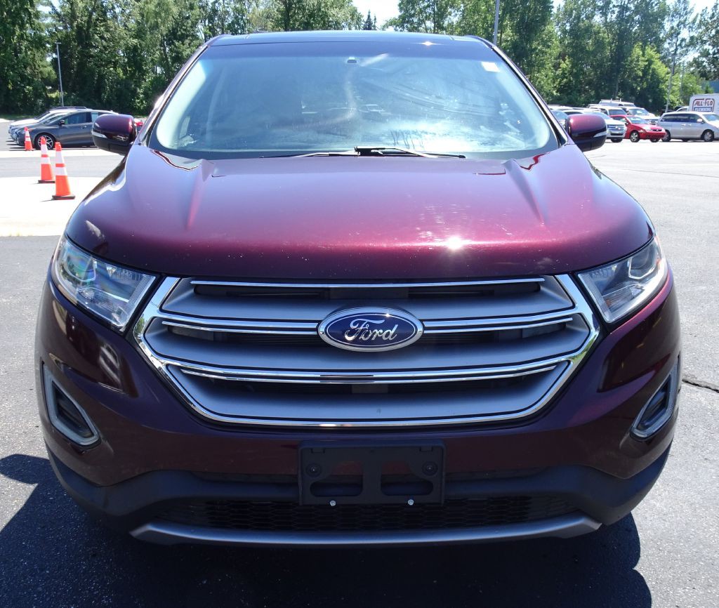 2017 Ford Edge Image 3