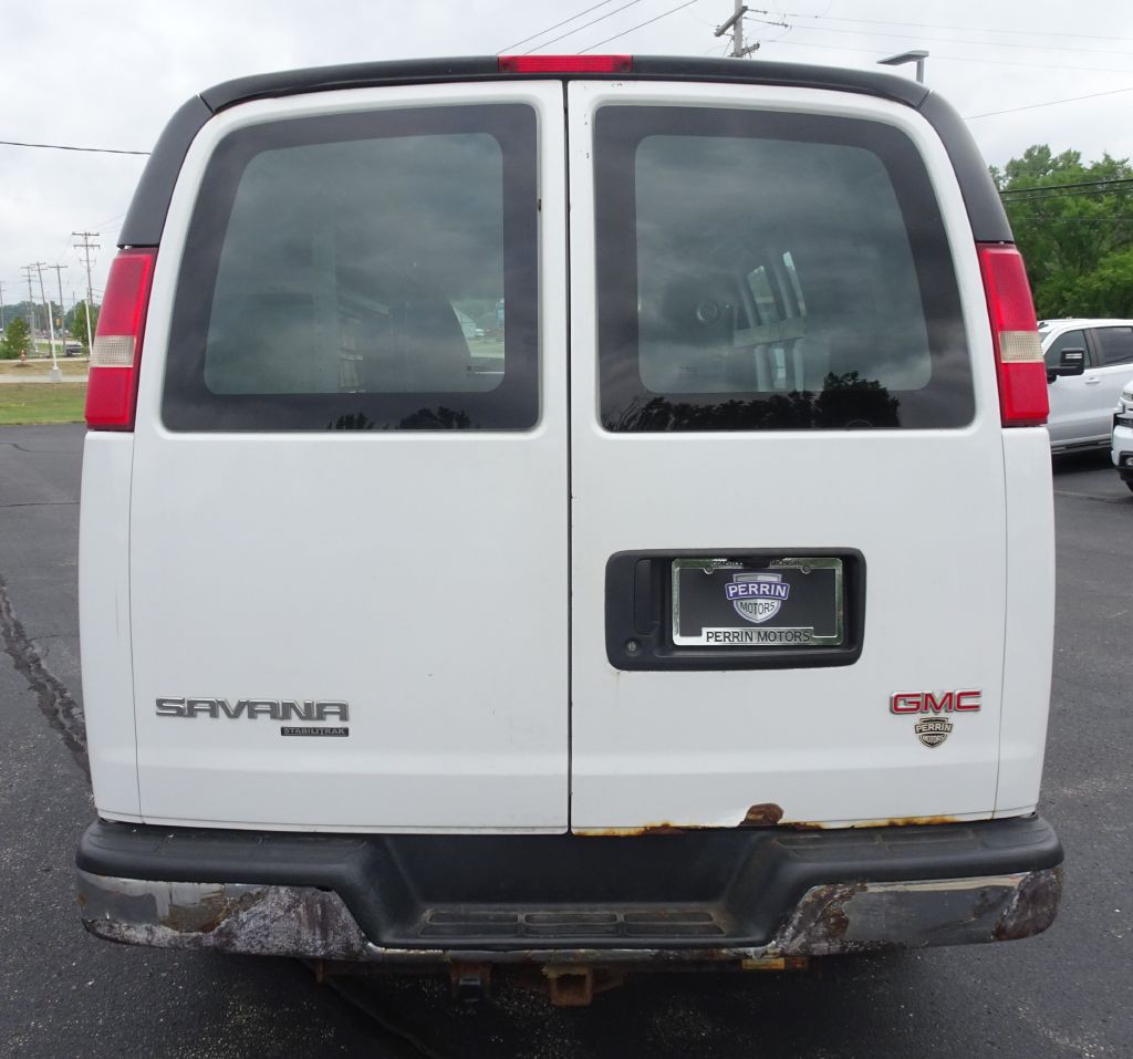 2012 GMC Savana Image 10