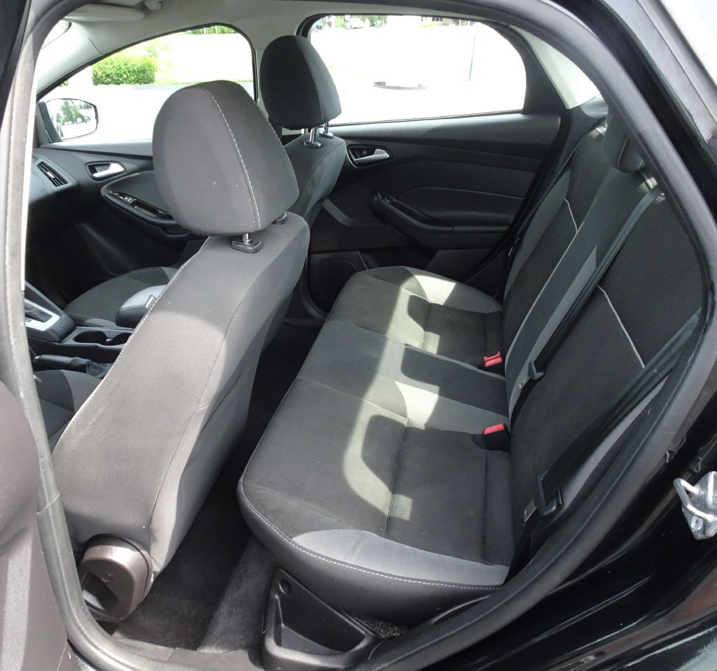 2014 Ford Focus Image 11
