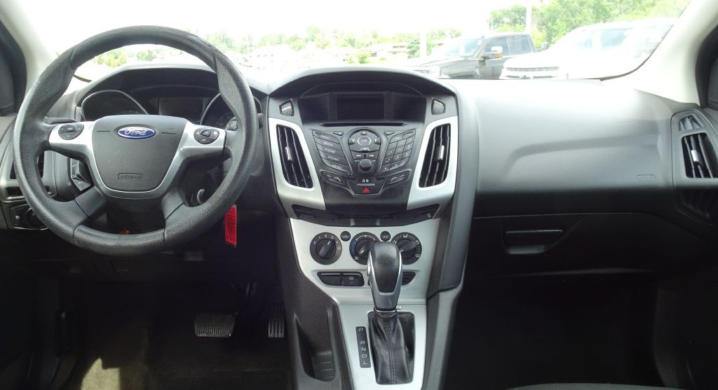 2014 Ford Focus Image 12