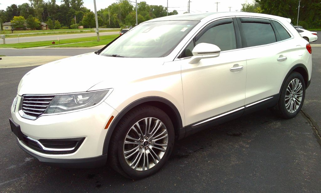 2016 Lincoln MKX Image 2