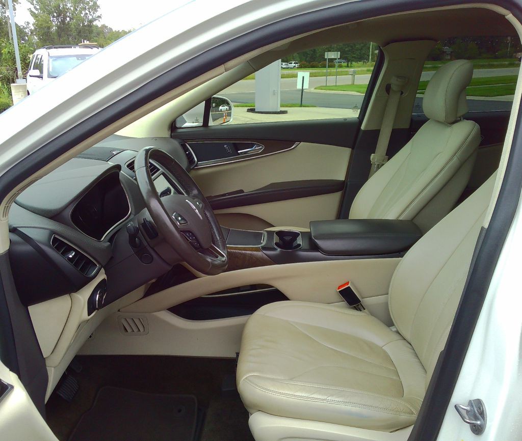 2016 Lincoln MKX Image 9