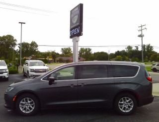 Image for 2022 Chrysler Voyager LX ID: 7670062