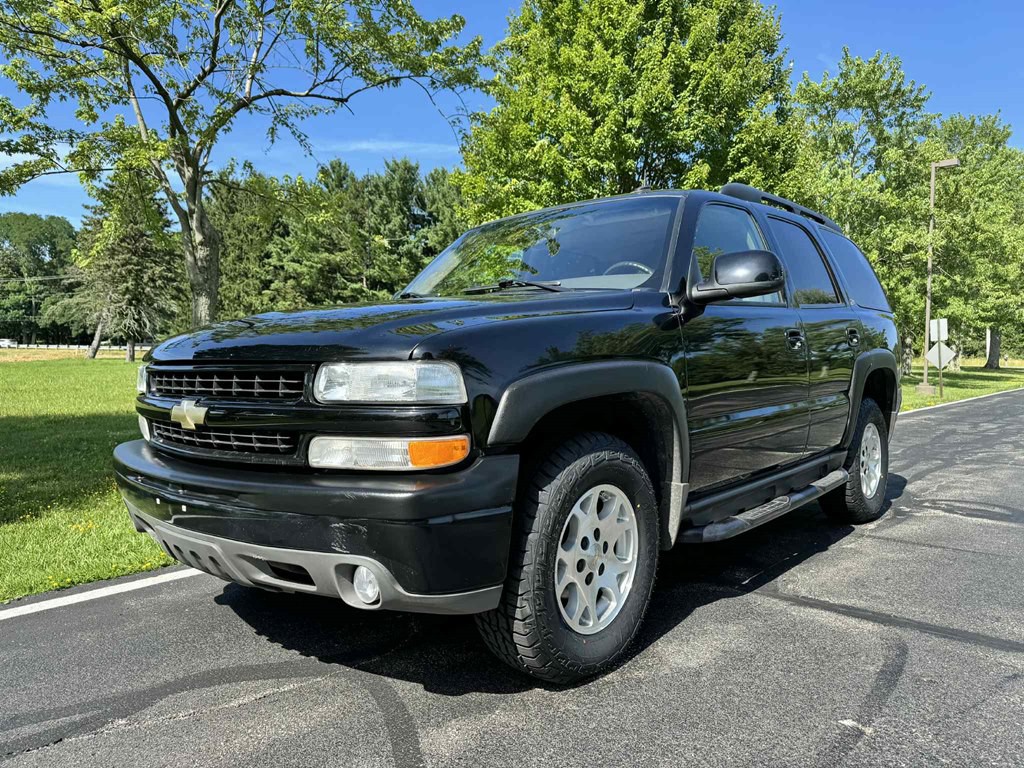 2004 Chevrolet Tahoe Image 3