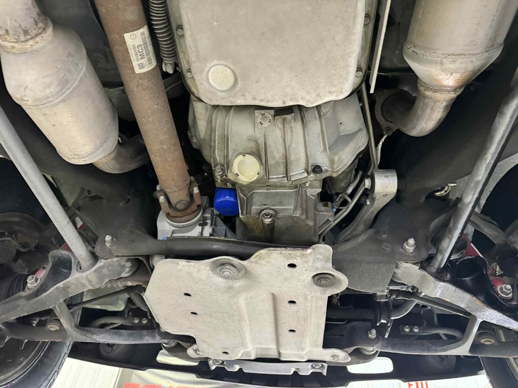2004 Chevrolet Tahoe Image 28