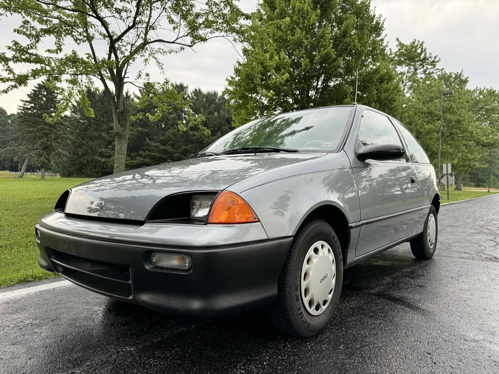 1994 Geo Metro Image 3