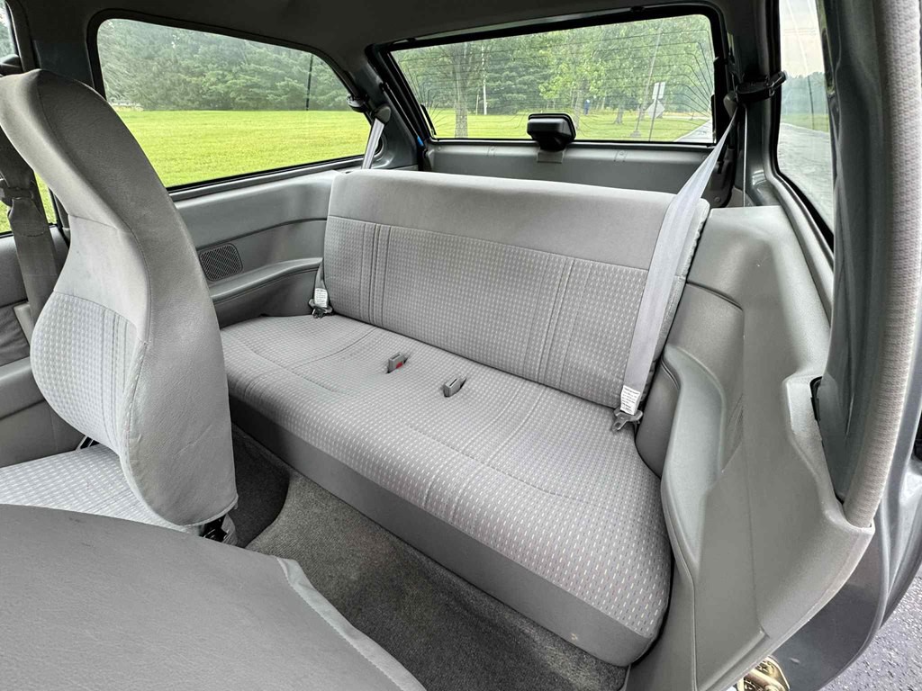 1994 Geo Metro Image 13