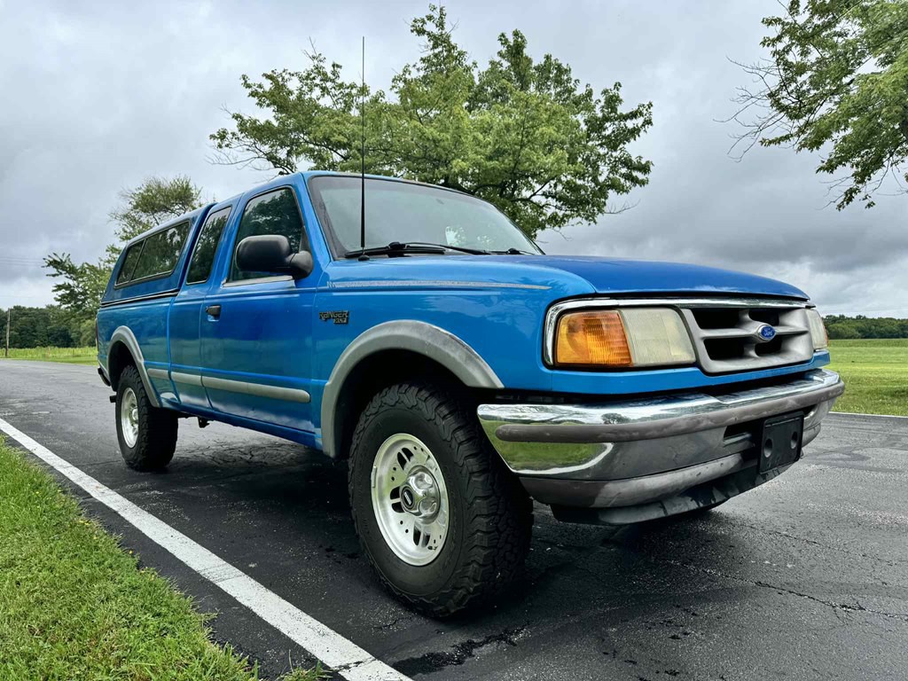 1995 Ford Ranger Image 2
