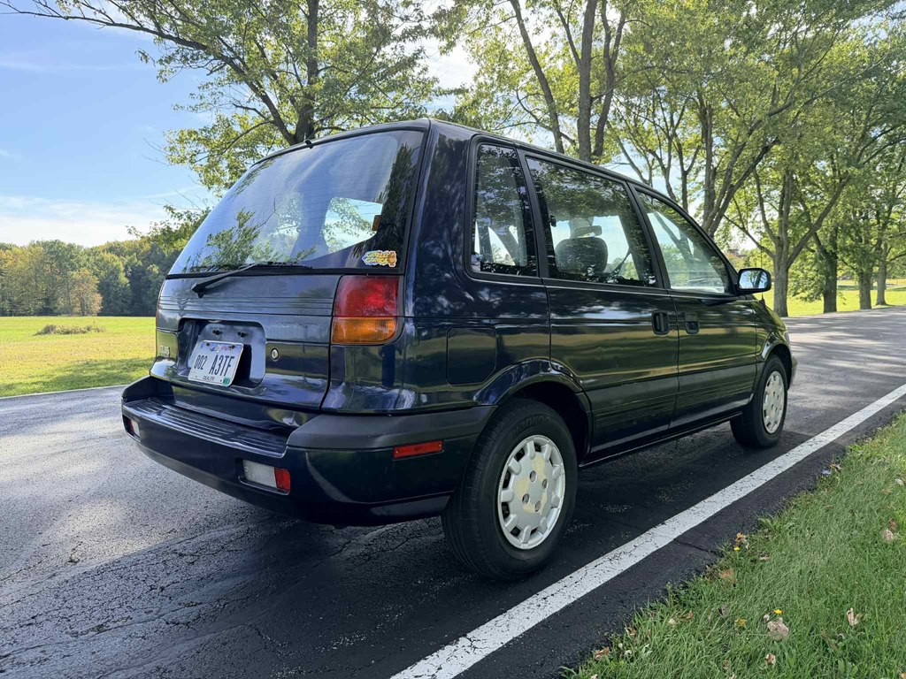 1994 Plymouth Colt Image 6