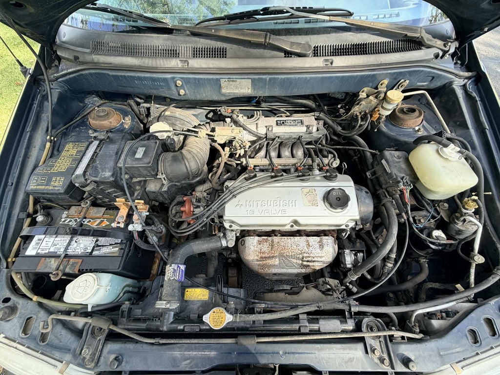 1994 Plymouth Colt Image 7