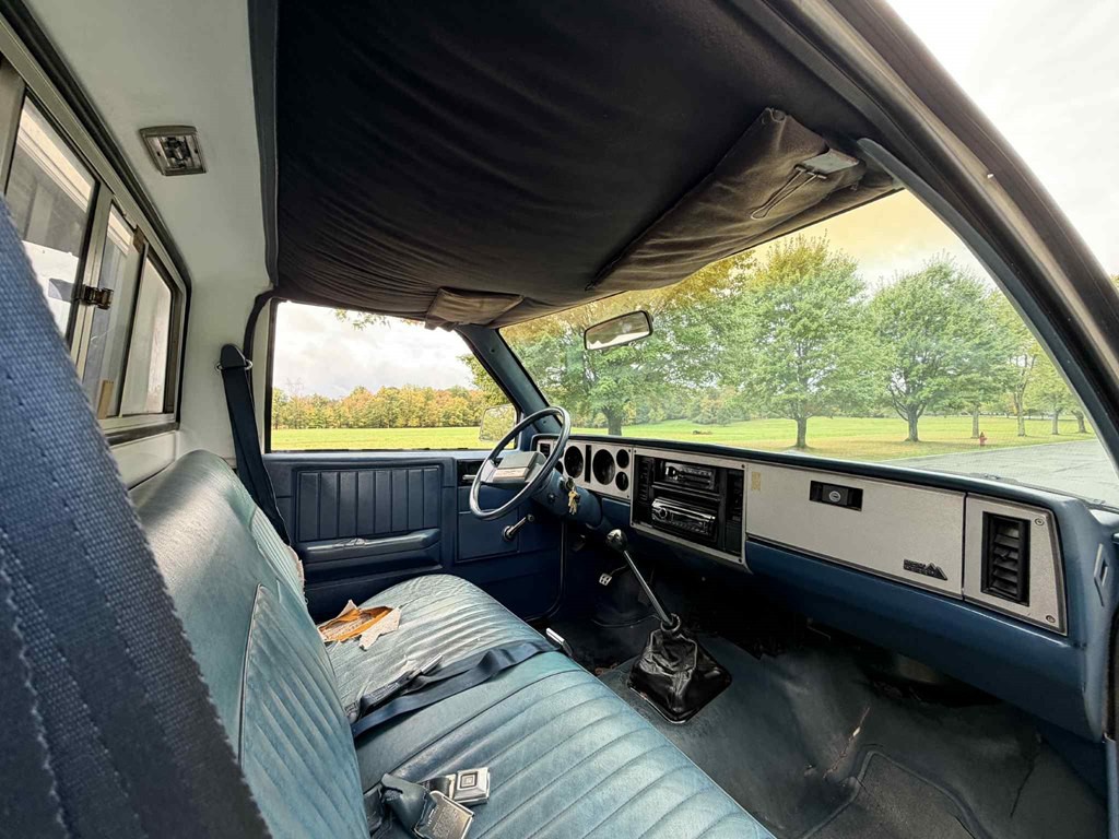 1985 GMC S Truck Image 12
