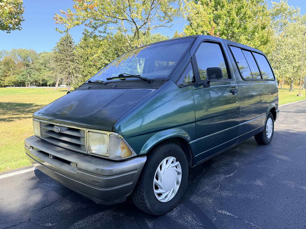1995 Ford Aerostar Image 3