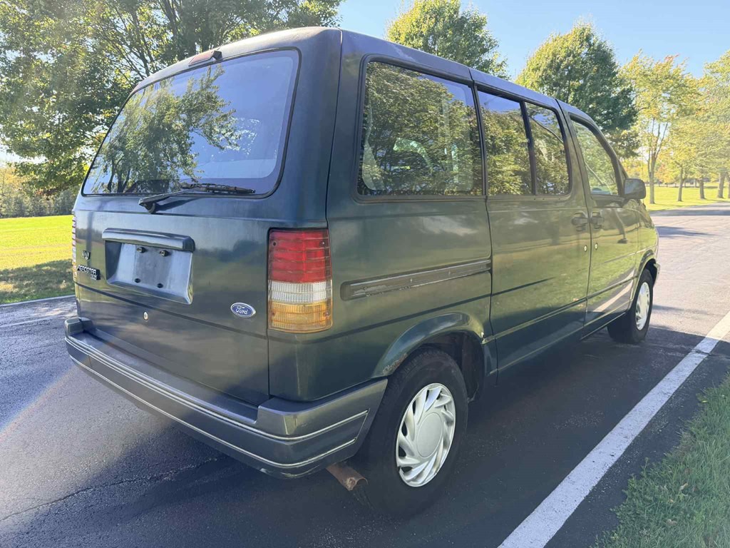 1995 Ford Aerostar Image 6