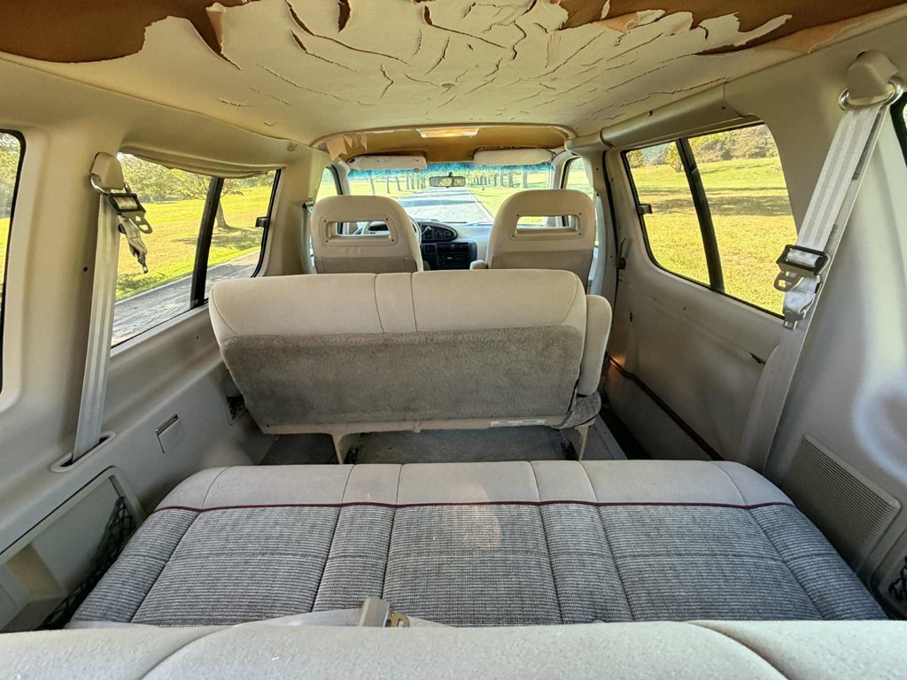 1995 Ford Aerostar Image 11