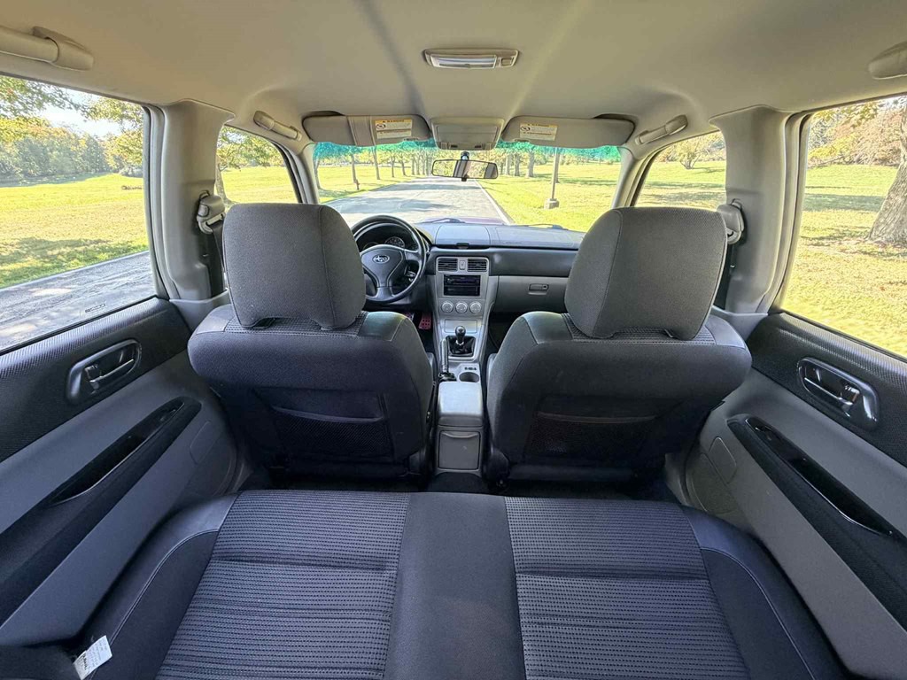 2005 Subaru Forester Image 11