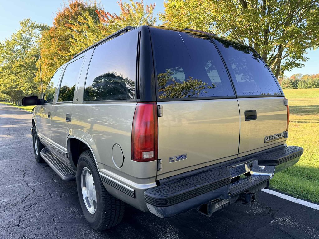 1999 Chevrolet Tahoe Image 6