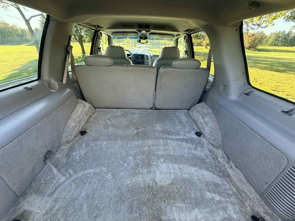 1999 Chevrolet Tahoe Image 18