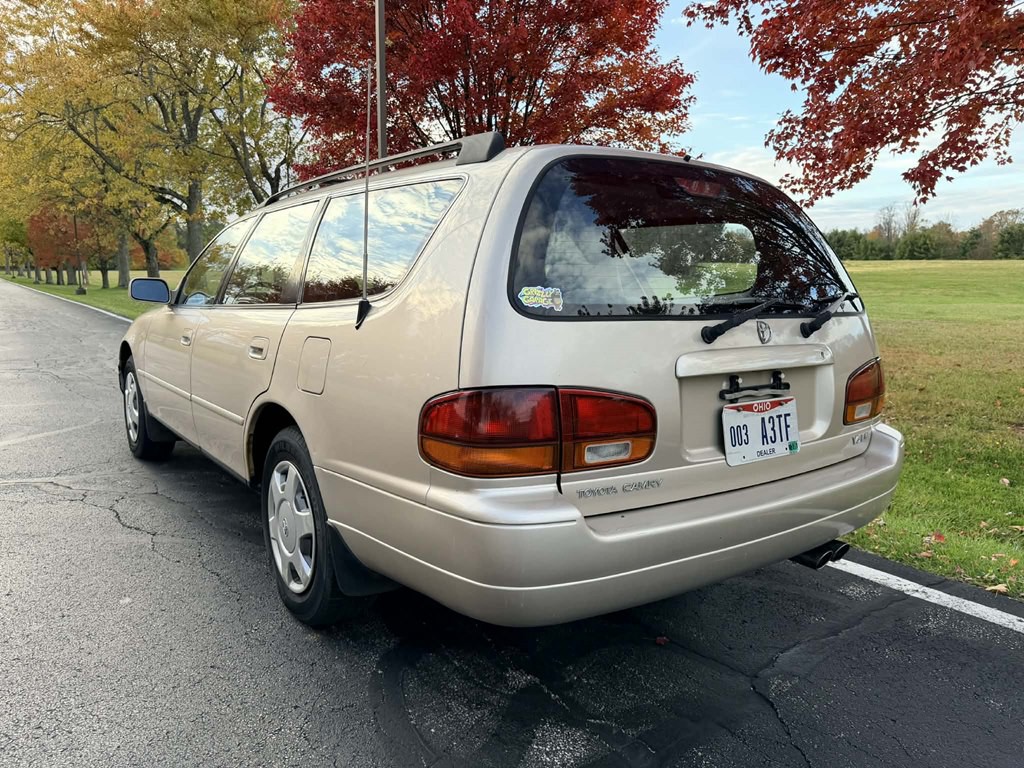 1992 Toyota Camry Image 6