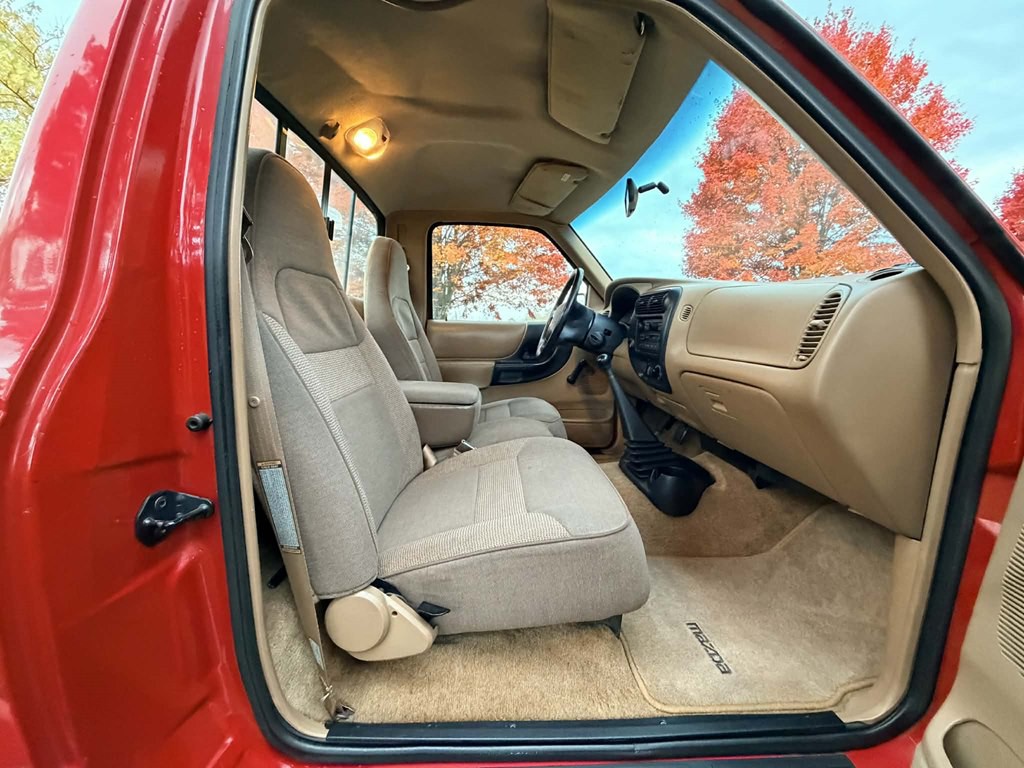 1996 Mazda B-Series Image 12