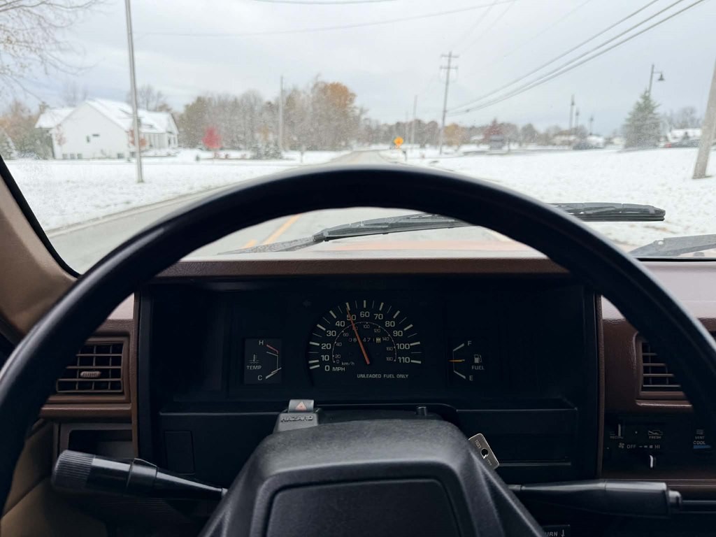 1986 Toyota Pickup Image 17