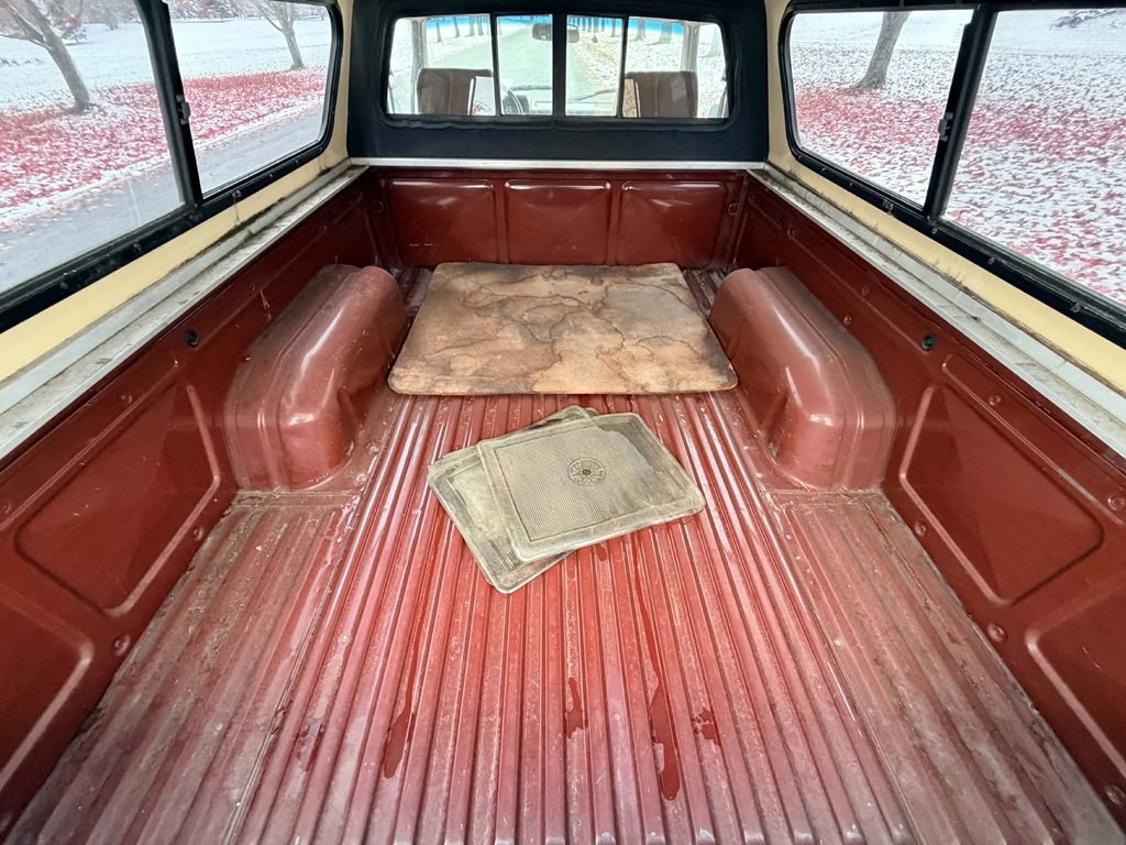 1986 Toyota Pickup Image 31