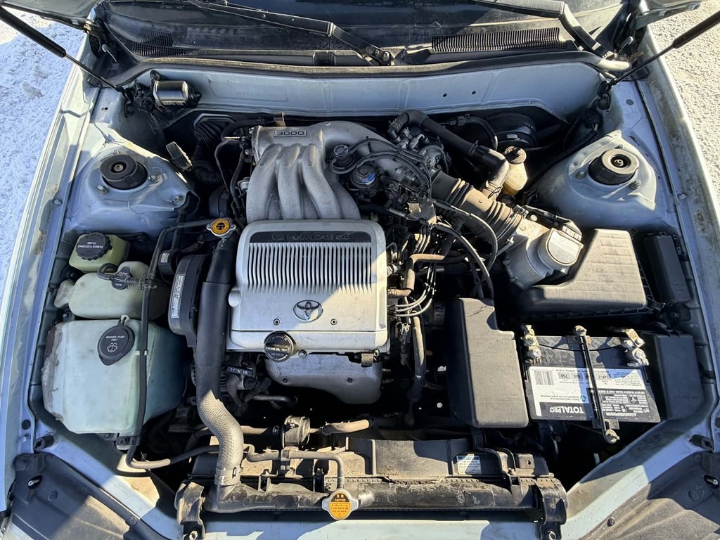 1992 Toyota Camry Image 11