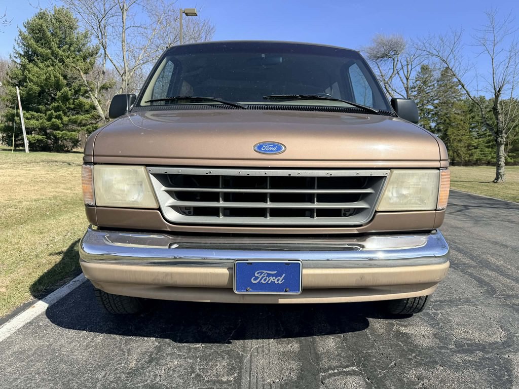 1994 Ford Econoline Image 3