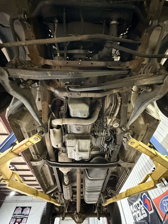 1994 Ford Econoline Image 18