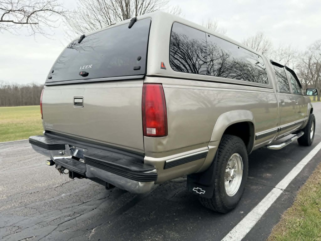 2000 Chevrolet C/K Image 8