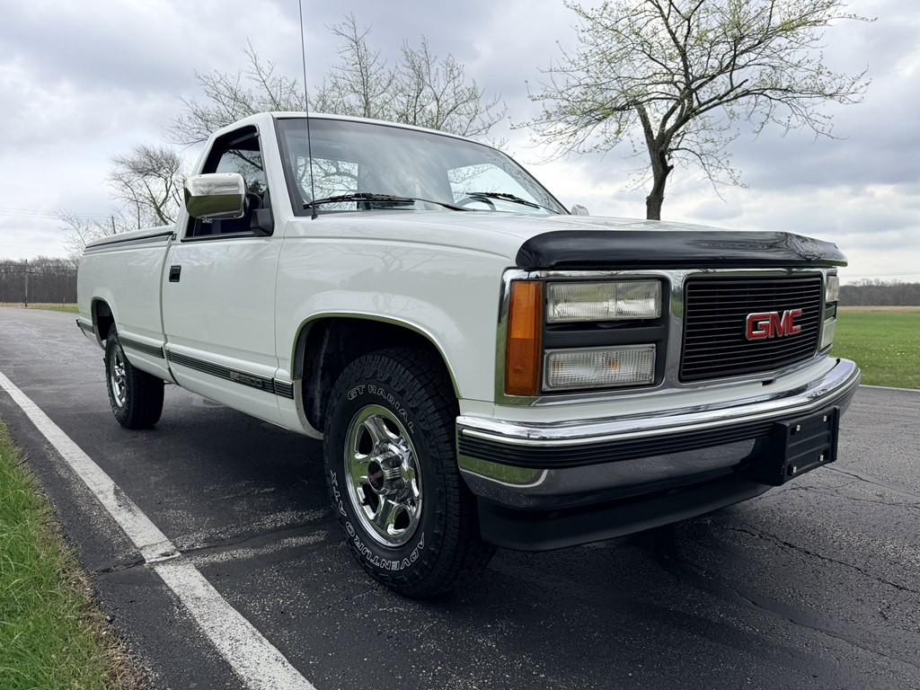 1992 GMC Sierra Image 3