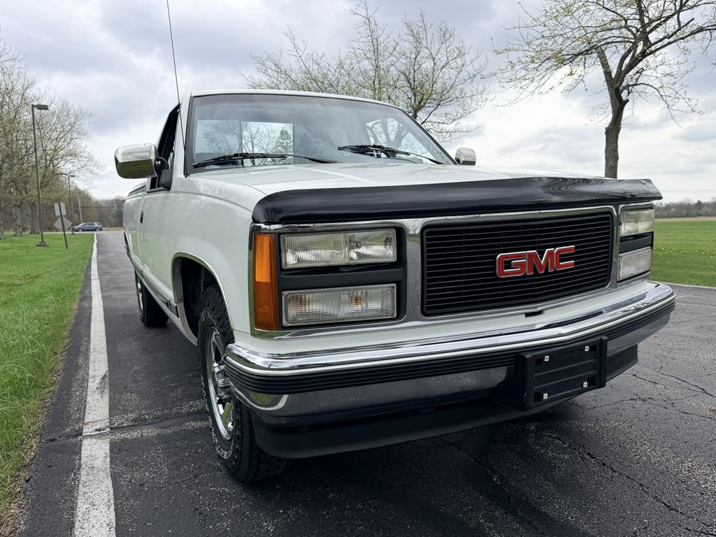 1992 GMC Sierra Image 4