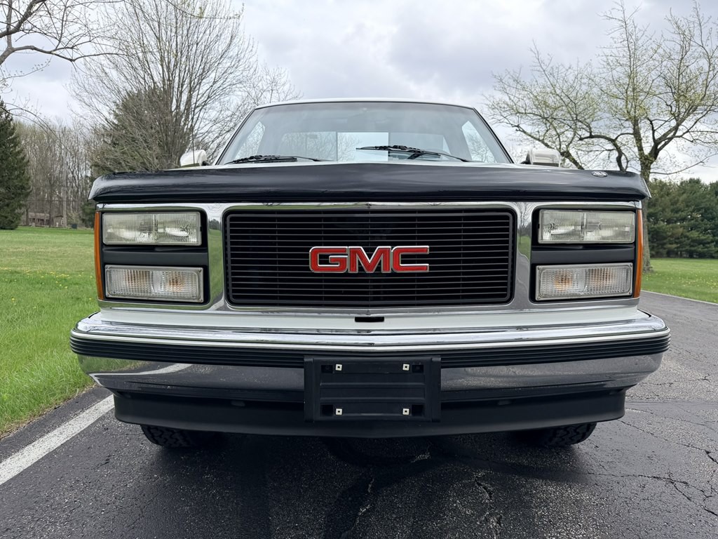 1992 GMC Sierra Image 5