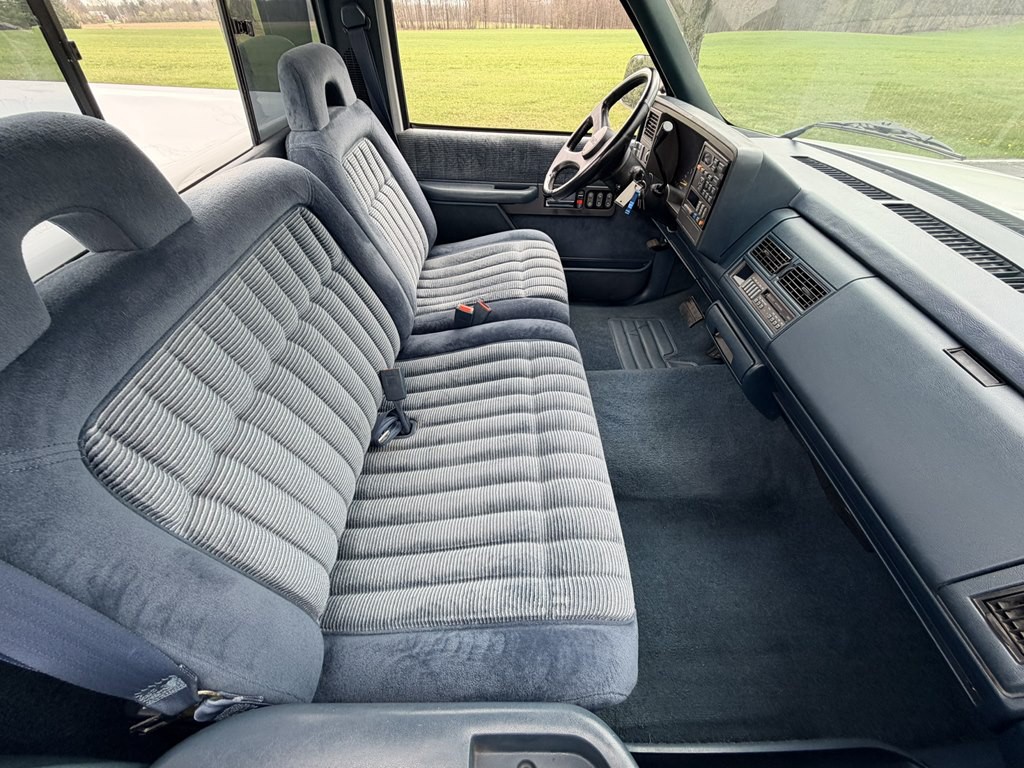 1992 GMC Sierra Image 20