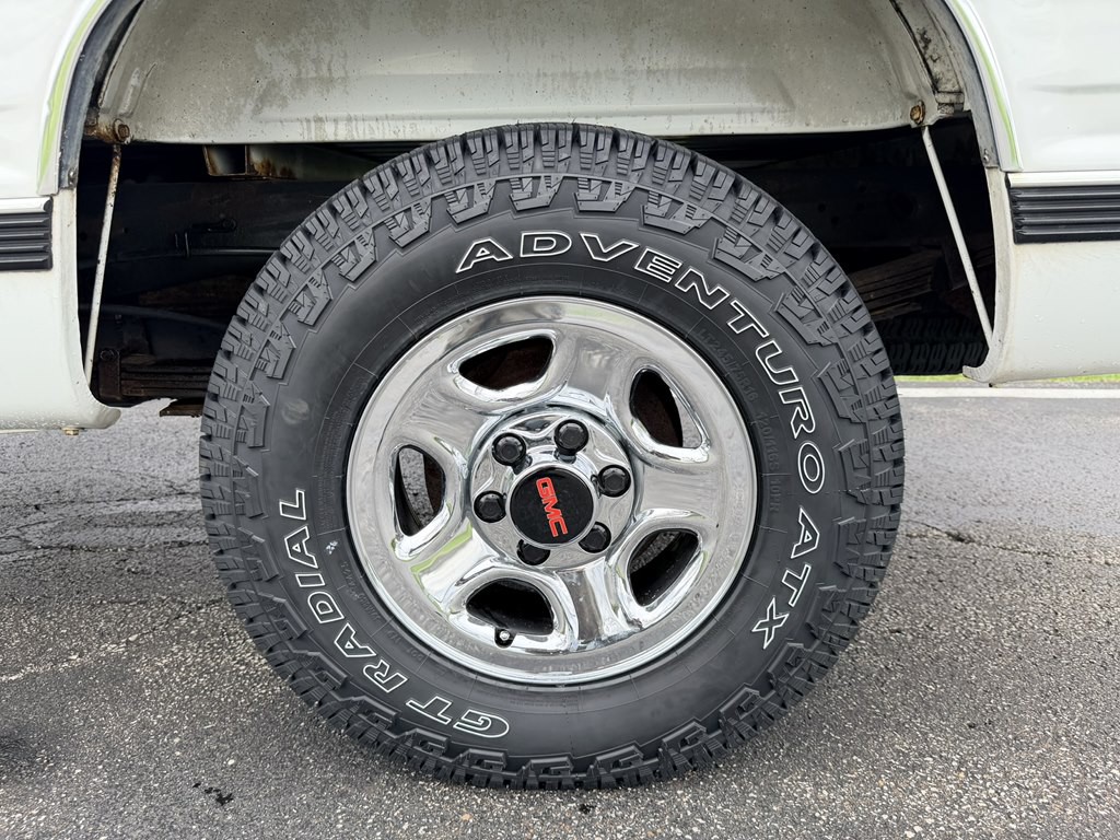 1992 GMC Sierra Image 22