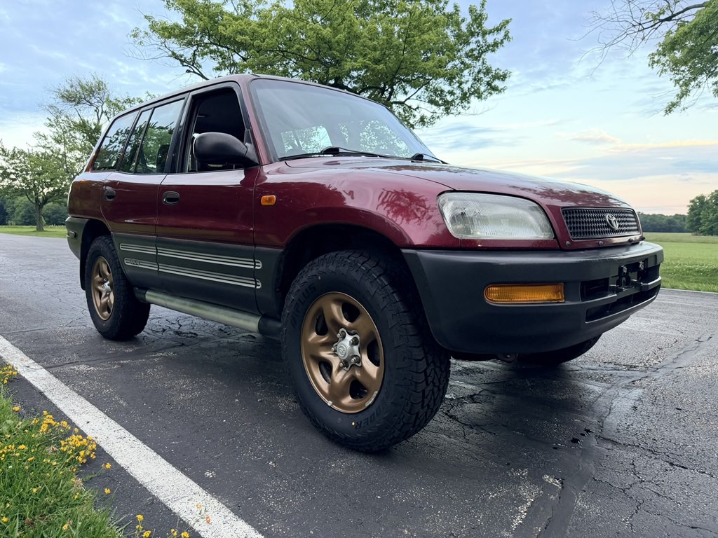 1997 Toyota Rav4 Image 2