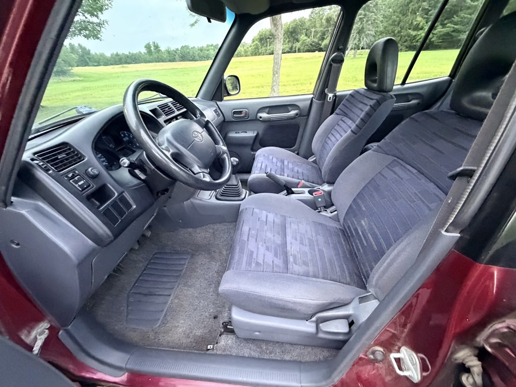 1997 Toyota Rav4 Image 15