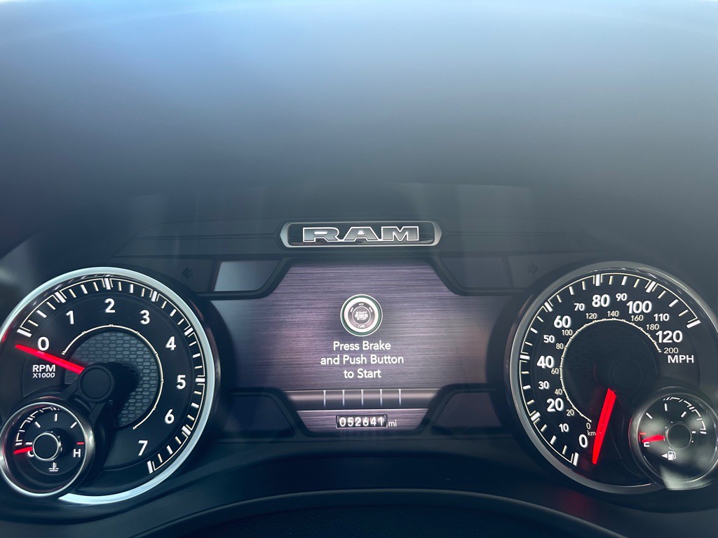 2021 RAM 1500 Image 12