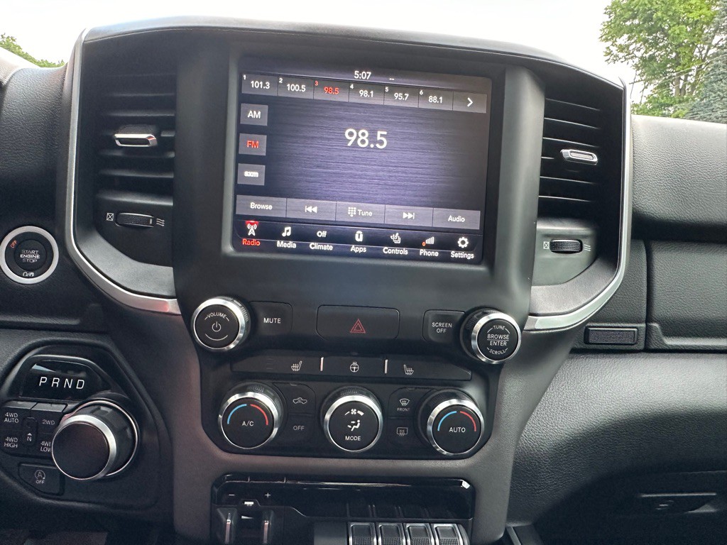 2021 RAM 1500 Image 14