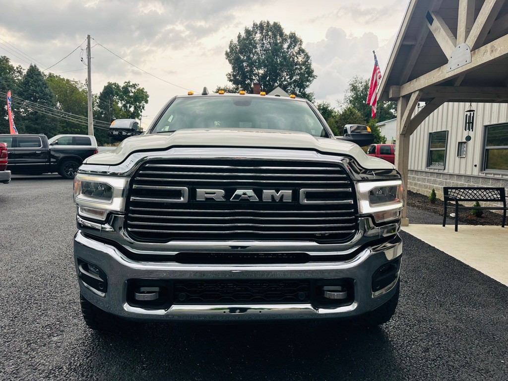 2022 RAM 2500 Image 2
