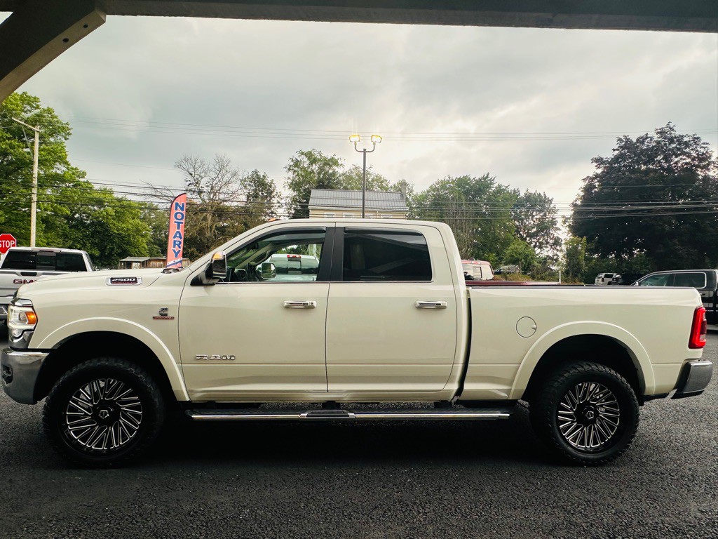 2022 RAM 2500 Image 4