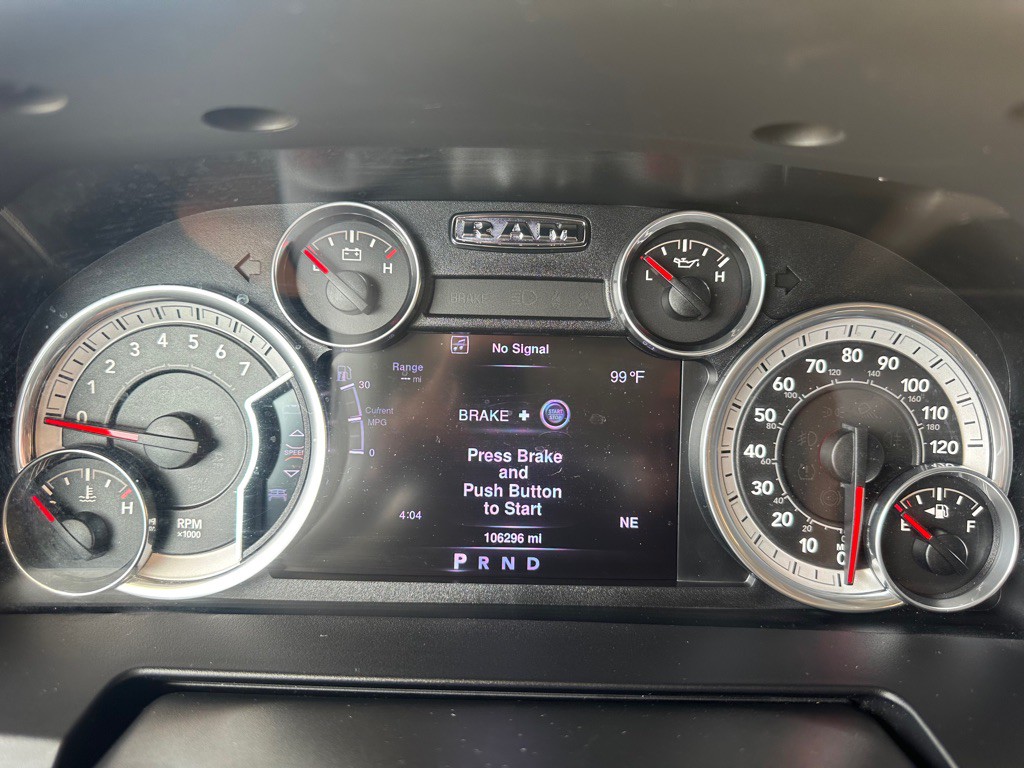 2016 RAM 1500 Image 9