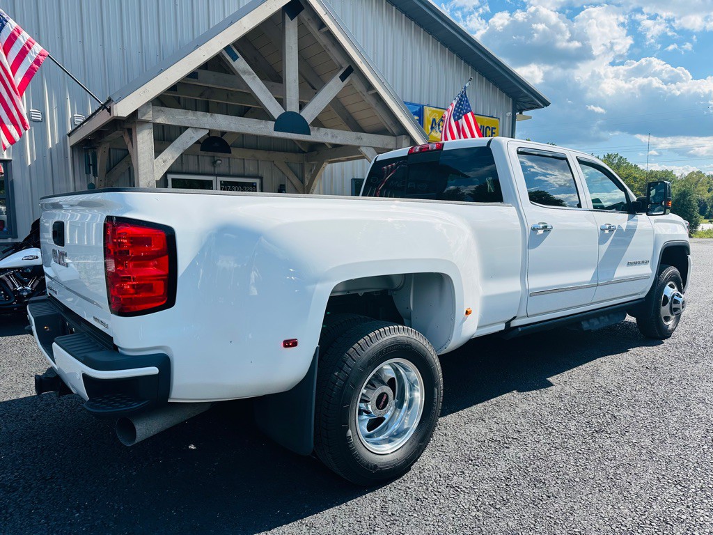 2018 GMC Sierra Image 7